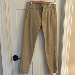 Gap Men's slim tan pants 33x34